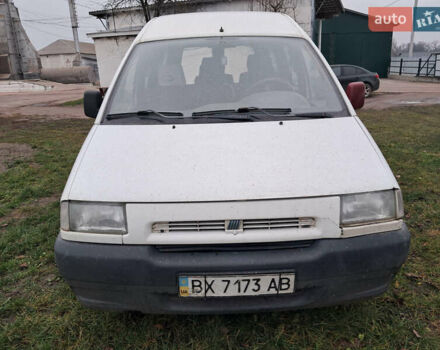 Белый Фиат Скудо, объемом двигателя 1.9 л и пробегом 290 тыс. км за 1600 $, фото 3 на Automoto.ua