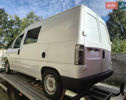 Белый Фиат Скудо, объемом двигателя 1.9 л и пробегом 250 тыс. км за 1200 $, фото 3 на Automoto.ua