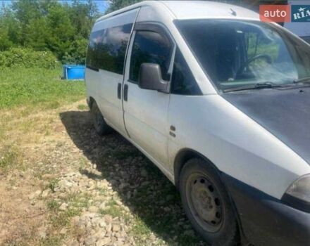 Белый Фиат Скудо, объемом двигателя 1.9 л и пробегом 450 тыс. км за 2200 $, фото 3 на Automoto.ua