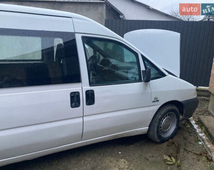 Фиат Скудо 2002 в Шепетовке на Automoto.ua Белый Фиат Скудо, объемом двигателя 2 л и пробегом 400 тыс. км за 3600 $, фото 15 на Automoto.ua