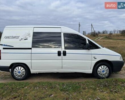 Белый Фиат Скудо, объемом двигателя 1.9 л и пробегом 222 тыс. км за 3999 $, фото 4 на Automoto.ua