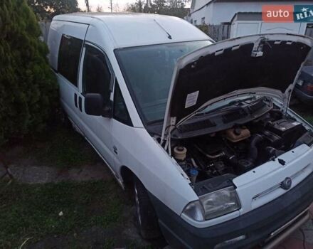 Фиат Скудо 2002 в Днепре (Днепропетровске) на Automoto.ua Белый Фиат Скудо, объемом двигателя 1.87 л и пробегом 403 тыс. км за 2000 $, фото 2 на Automoto.ua