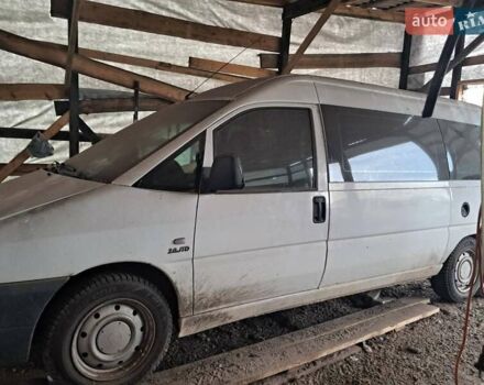 Белый Фиат Скудо, объемом двигателя 2 л и пробегом 480 тыс. км за 2700 $, фото 1 на Automoto.ua