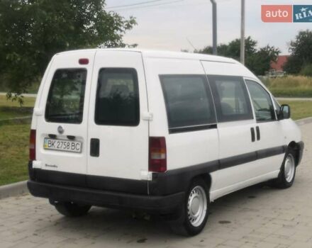 Белый Фиат Скудо, объемом двигателя 2 л и пробегом 262 тыс. км за 4500 $, фото 3 на Automoto.ua