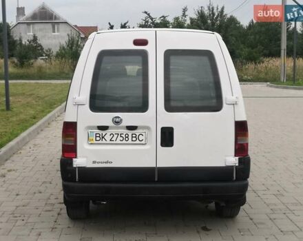 Белый Фиат Скудо, объемом двигателя 2 л и пробегом 262 тыс. км за 4500 $, фото 4 на Automoto.ua