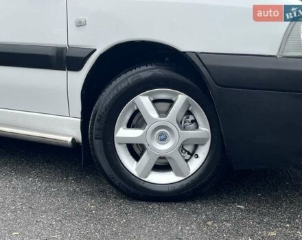 Белый Фиат Скудо, объемом двигателя 2 л и пробегом 230 тыс. км за 5499 $, фото 4 на Automoto.ua