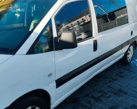 Белый Фиат Скудо, объемом двигателя 2 л и пробегом 274 тыс. км за 4100 $, фото 5 на Automoto.ua