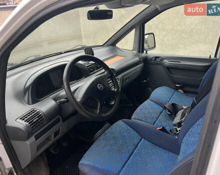 Белый Фиат Скудо, объемом двигателя 2 л и пробегом 299 тыс. км за 3649 $, фото 6 на Automoto.ua