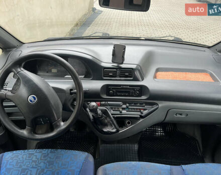 Белый Фиат Скудо, объемом двигателя 2 л и пробегом 299 тыс. км за 3649 $, фото 7 на Automoto.ua