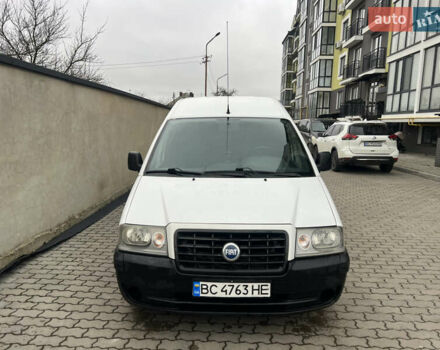 Белый Фиат Скудо, объемом двигателя 2 л и пробегом 299 тыс. км за 3649 $, фото 5 на Automoto.ua