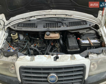 Белый Фиат Скудо, объемом двигателя 2 л и пробегом 280 тыс. км за 3100 $, фото 7 на Automoto.ua