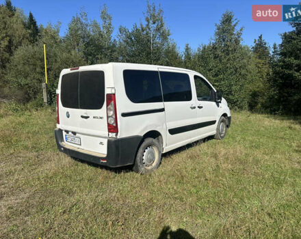 Белый Фиат Скудо, объемом двигателя 1.56 л и пробегом 210 тыс. км за 5900 $, фото 2 на Automoto.ua