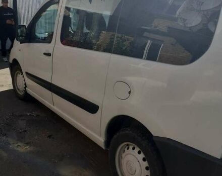 Белый Фиат Скудо, объемом двигателя 2 л и пробегом 290 тыс. км за 5900 $, фото 6 на Automoto.ua