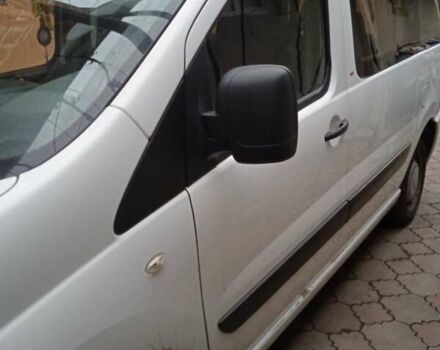 Фиат Скудо 2007 в Ужгороде на Automoto.ua Белый Фиат Скудо, объемом двигателя 2 л и пробегом 320 тыс. км за 6300 $, фото 10 на Automoto.ua