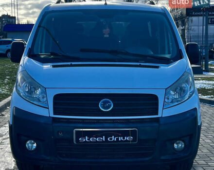 Белый Фиат Скудо, объемом двигателя 2 л и пробегом 271 тыс. км за 6299 $, фото 1 на Automoto.ua