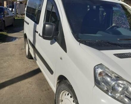 Белый Фиат Скудо, объемом двигателя 2 л и пробегом 290 тыс. км за 5900 $, фото 5 на Automoto.ua