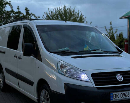 Белый Фиат Скудо, объемом двигателя 2 л и пробегом 330 тыс. км за 6300 $, фото 1 на Automoto.ua