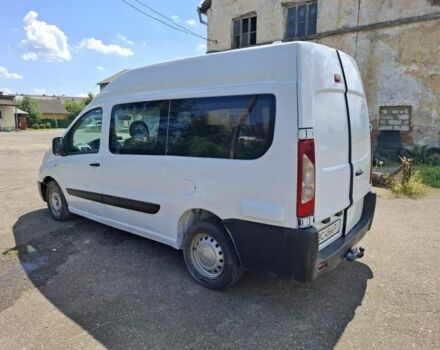 Белый Фиат Скудо, объемом двигателя 2 л и пробегом 275 тыс. км за 4600 $, фото 1 на Automoto.ua