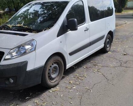 Белый Фиат Скудо, объемом двигателя 2 л и пробегом 262 тыс. км за 7300 $, фото 4 на Automoto.ua