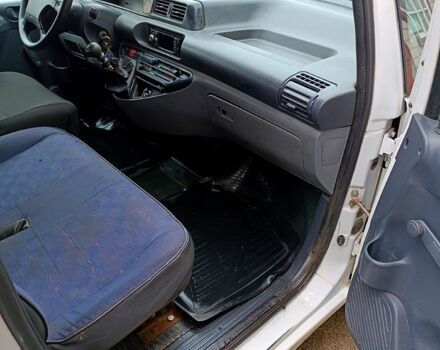 Белый Фиат Скудо, объемом двигателя 2 л и пробегом 154 тыс. км за 3250 $, фото 2 на Automoto.ua