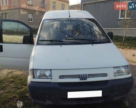 Белый Фиат Скудо, объемом двигателя 1.9 л и пробегом 412 тыс. км за 4000 $, фото 1 на Automoto.ua