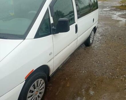 Белый Фиат Скудо, объемом двигателя 1.9 л и пробегом 300 тыс. км за 3000 $, фото 1 на Automoto.ua