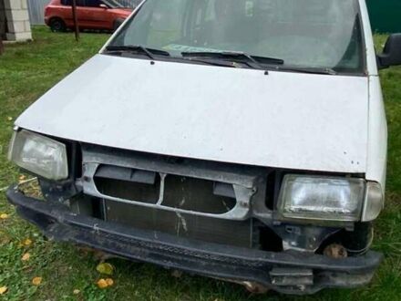 Білий Фіат Скудо, об'ємом двигуна 1.9 л та пробігом 300 тис. км за 1800 $, фото 1 на Automoto.ua