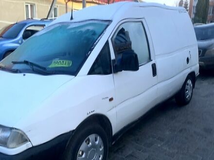 Білий Фіат Скудо, об'ємом двигуна 1.9 л та пробігом 250 тис. км за 2200 $, фото 1 на Automoto.ua