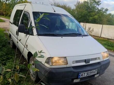 Фиат Скудо 2000 в Ивано-Франковске на Automoto.ua Белый Фиат Скудо, объемом двигателя 1.9 л и пробегом 350 тыс. км за 2800 $, фото 1 на Automoto.ua