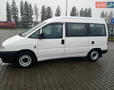 Белый Фиат Скудо, объемом двигателя 1.91 л и пробегом 390 тыс. км за 3850 $, фото 1 на Automoto.ua