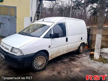 Белый Фиат Скудо, объемом двигателя 1.9 л и пробегом 0 тыс. км за 1650 $, фото 1 на Automoto.ua