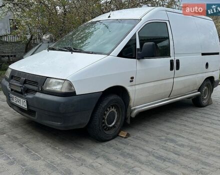Белый Фиат Скудо, объемом двигателя 1.9 л и пробегом 528 тыс. км за 2200 $, фото 1 на Automoto.ua