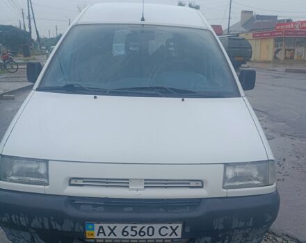 Белый Фиат Скудо, объемом двигателя 1.9 л и пробегом 300 тыс. км за 3000 $, фото 1 на Automoto.ua
