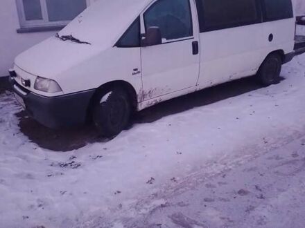 Белый Фиат Скудо, объемом двигателя 2 л и пробегом 222 тыс. км за 2390 $, фото 1 на Automoto.ua