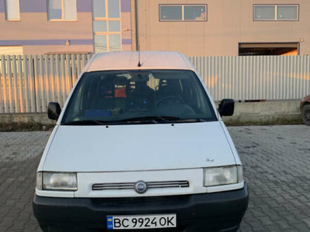 Білий Фіат Скудо, об'ємом двигуна 1.87 л та пробігом 390 тис. км за 3150 $, фото 1 на Automoto.ua