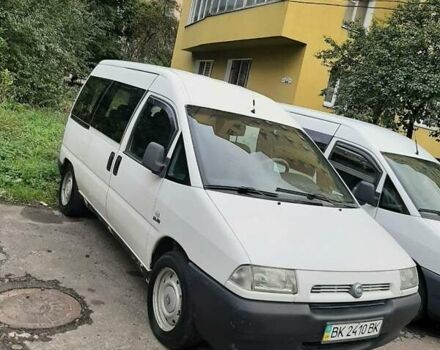 Белый Фиат Скудо, объемом двигателя 2 л и пробегом 307 тыс. км за 3900 $, фото 1 на Automoto.ua