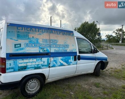 Белый Фиат Скудо, объемом двигателя 1.9 л и пробегом 400 тыс. км за 2100 $, фото 1 на Automoto.ua