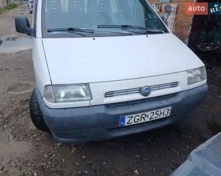 Белый Фиат Скудо, объемом двигателя 2 л и пробегом 250 тыс. км за 2000 $, фото 1 на Automoto.ua