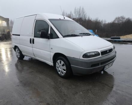 Белый Фиат Скудо, объемом двигателя 2 л и пробегом 300 тыс. км за 2250 $, фото 1 на Automoto.ua