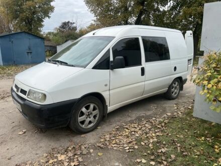 Фиат Скудо 2003 в Красилове на Automoto.ua Белый Фиат Скудо, объемом двигателя 2 л и пробегом 300 тыс. км за 3250 $, фото 1 на Automoto.ua