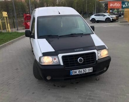 Белый Фиат Скудо, объемом двигателя 2 л и пробегом 500 тыс. км за 3150 $, фото 1 на Automoto.ua