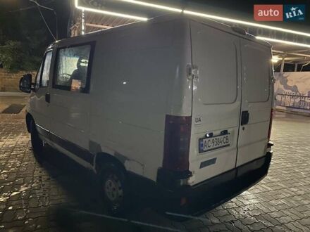 Белый Фиат Скудо, объемом двигателя 2 л и пробегом 260 тыс. км за 2500 $, фото 1 на Automoto.ua