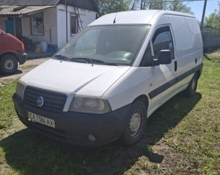 Белый Фиат Скудо, объемом двигателя 2 л и пробегом 400 тыс. км за 2500 $, фото 1 на Automoto.ua