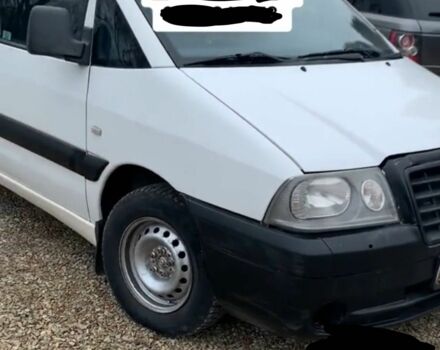 Белый Фиат Скудо, объемом двигателя 1.9 л и пробегом 200 тыс. км за 2500 $, фото 1 на Automoto.ua