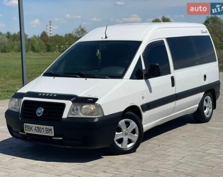 Белый Фиат Скудо, объемом двигателя 2 л и пробегом 300 тыс. км за 3950 $, фото 1 на Automoto.ua