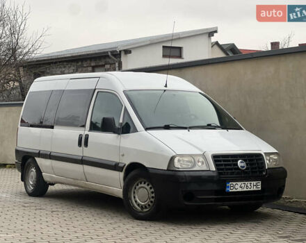 Белый Фиат Скудо, объемом двигателя 2 л и пробегом 299 тыс. км за 3649 $, фото 1 на Automoto.ua