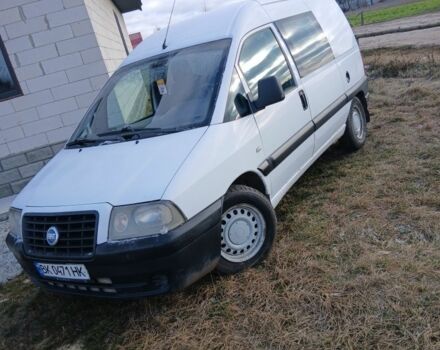Белый Фиат Скудо, объемом двигателя 2 л и пробегом 265 тыс. км за 3800 $, фото 1 на Automoto.ua
