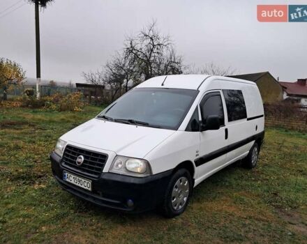 Белый Фиат Скудо, объемом двигателя 2 л и пробегом 240 тыс. км за 4200 $, фото 1 на Automoto.ua