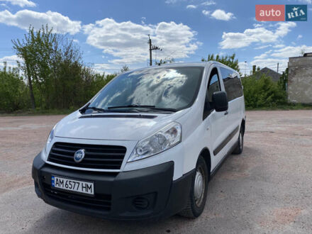 Фиат Скудо 2007 в Овруче на Automoto.ua Белый Фиат Скудо, объемом двигателя 2 л и пробегом 211 тыс. км за 4700 $, фото 1 на Automoto.ua