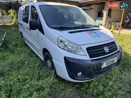 Білий Фіат Скудо, об'ємом двигуна 2 л та пробігом 300 тис. км за 5600 $, фото 1 на Automoto.ua